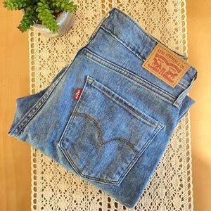 Levi Skinny Jeans